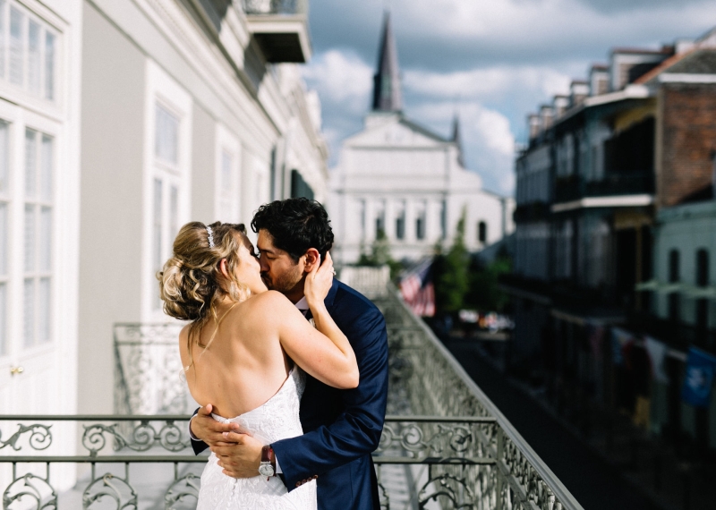 BO- Wedding couple balcony