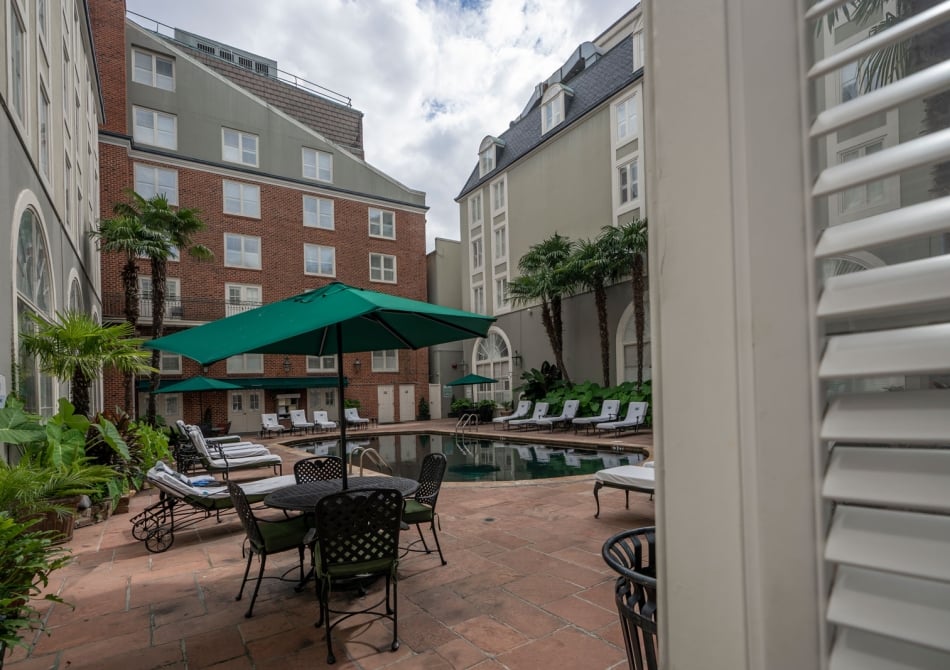 Deluxe Poolside Courtyard Double Queen Bourbon Orleans Hotel