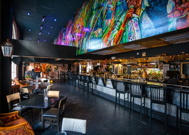 Bourbon Orleans Drinks and Dining