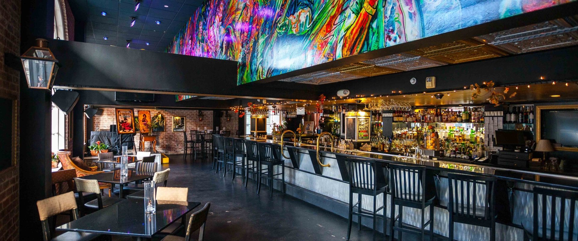 Bourbon O Bar 8