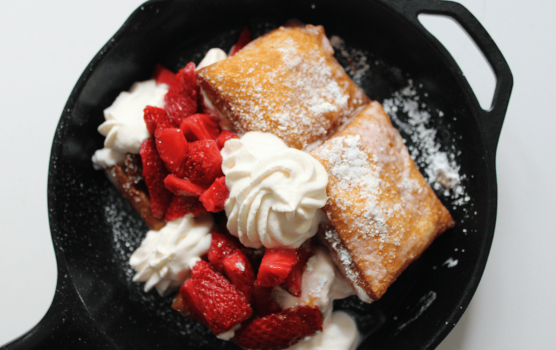 Strawberry Short-Beignets