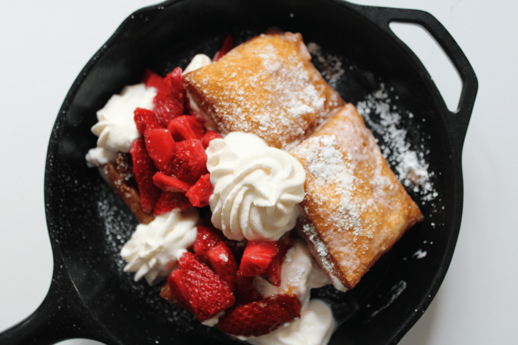 Strawberry Short-Beignets